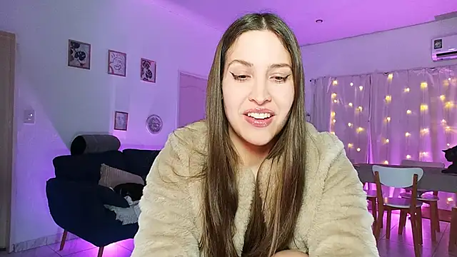 Snapshot of Melisa_cream chatting on September 9, 2025, 2:32 am Melisa cream online show from September 9, 2025, 2:32 am