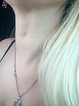 Snapshot of Freya_Milf chatting on February 6, 2026, 2:57 pm Freya Milf online show from February 6, 2026, 2:57 pm