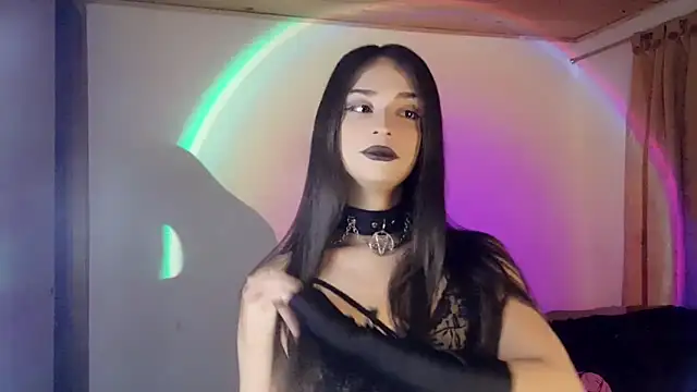 Snapshot of Dollbehavior_ chatting on April 28, 2026, 5:34 am Dollbehavior online show from April 28, 2026, 5:34 am