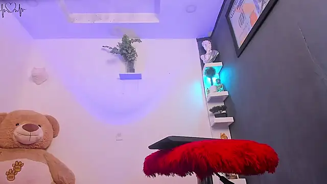 londoreales online show from February 23, 2025, 6:56 pm