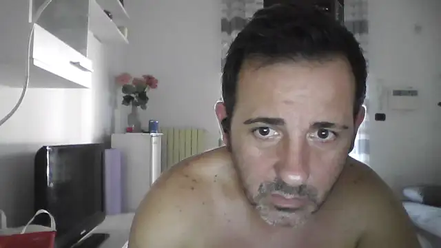 Snapshot of Bobo064 chatting on June 24, 2026, 4:27 pm Bobo064 online show from June 24, 2026, 4:27 pm