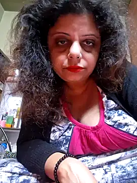 Snapshot of Maaya66 chatting on January 6, 2025, 8:07 pm Maaya66 online show from January 6, 2025, 8:07 pm