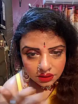 Snapshot of Maaya66 chatting on February 2, 2025, 5:58 pm Maaya66 online show from February 2, 2025, 5:58 pm