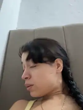 Snapshot of Caribbean_beauty_ chatting on December 20, 2025, 2:31 pm Caribbean beauty online show from December 20, 2025, 2:31 pm