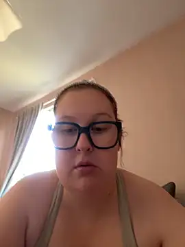 Misssmilf online show from November 23, 2025, 10:58 am