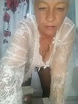 Snapshot of SoDi_Love chatting on November 4, 2025, 5:00 am SoDi Love online show from November 4, 2025, 5:00 am