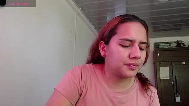 Snapshot of Lexyevans chatting on October 14, 2025, 2:39 pm Lexyevans online show from October 14, 2025, 2:39 pm