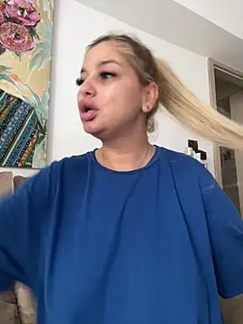 AllysonK online show from June 7, 2026, 12:32 pm
