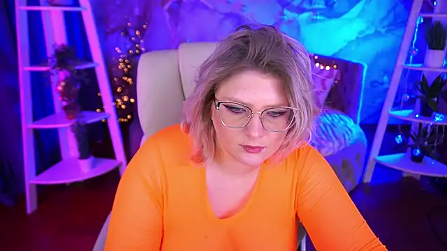 Snapshot of CoolTatis chatting on January 8, 2026, 7:47 am CoolTatis online show from January 8, 2026, 7:47 am