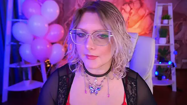 Snapshot of CoolTatis chatting on February 14, 2026, 8:36 am CoolTatis online show from February 14, 2026, 8:36 am