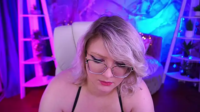 Snapshot of CoolTatis chatting on January 10, 2026, 7:25 am CoolTatis online show from January 10, 2026, 7:25 am