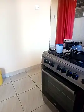 zainabsmile online show from April 3, 2026, 9:49 am