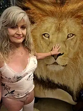 annika lately online show from February 23, 2026, 2:35 am