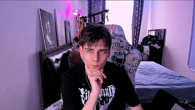 Foxicfu online show from February 21, 2026, 10:06 am