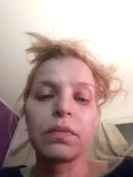 Snapshot of BritneyHudson chatting on January 18, 2026, 4:16 am BritneyHudson online show from January 18, 2026, 4:16 am