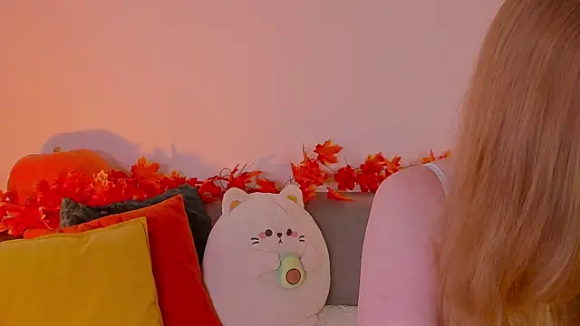 Tori the witch online show from November 28, 2025, 7:19 am