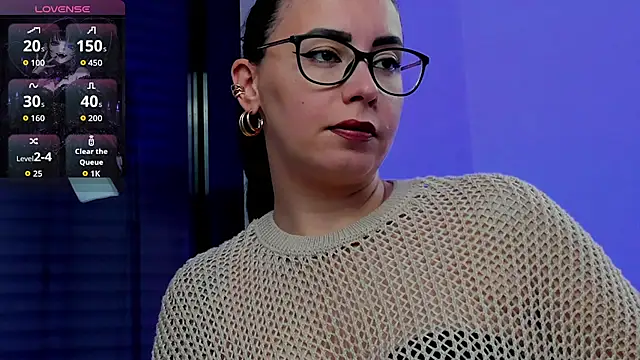 Snapshot of RitaSonnet chatting on May 13, 2026, 9:27 am RitaSonnet online show from May 13, 2026, 9:27 am