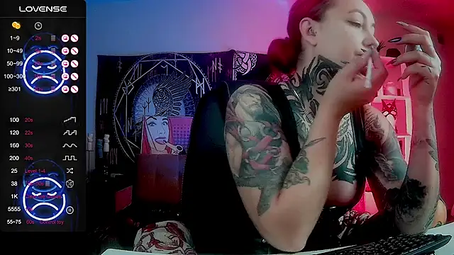 Snapshot of miss_jenna_lovee chatting on November 26, 2025, 12:10 am miss jenna lovee online show from November 26, 2025, 12:10 am