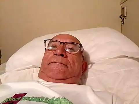 sincuenton24cmts online show from September 20, 2025, 1:32 am