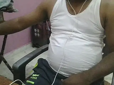 Snapshot of ITGuyhyd chatting on January 10, 2026, 11:49 am ITGuyhyd online show from January 10, 2026, 11:49 am