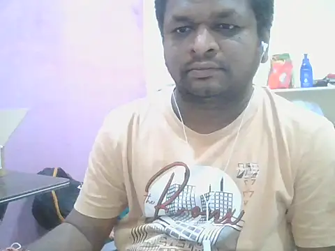 Snapshot of ITGuyhyd chatting on February 7, 2026, 1:41 pm ITGuyhyd online show from February 7, 2026, 1:41 pm