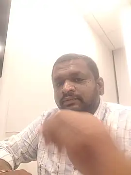 Snapshot of ITGuyhyd chatting on December 19, 2025, 2:30 pm ITGuyhyd online show from December 19, 2025, 2:30 pm