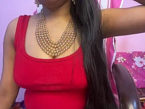 Snapshot of roshni-5 chatting on February 17, 2025, 6:39 pm roshni-5 online show from February 17, 2025, 6:39 pm