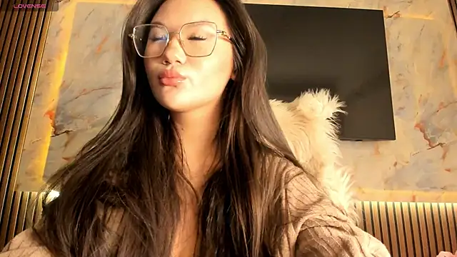 sally 009 online show from November 1, 2025, 5:03 am