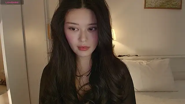 Snapshot of tenderlybaee chatting on November 15, 2025, 5:00 am tenderlybaee online show from November 15, 2025, 5:00 am