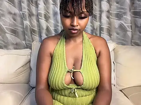 Chocolate queen2 online show from November 4, 2025, 3:38 pm