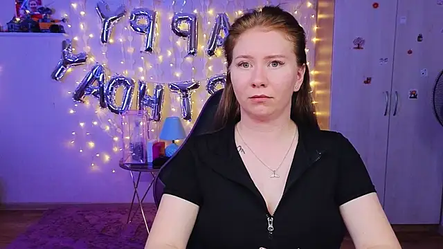 D0nna  online show from July 24, 2026, 8:49 pm
