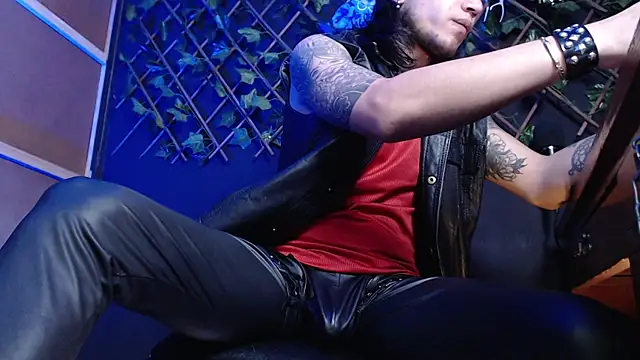 Snapshot of Dicaprioo_ chatting on November 20, 2025, 6:41 pm Dicaprioo online show from November 20, 2025, 6:41 pm