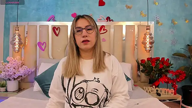 Snapshot of RubbyTaylor chatting on February 14, 2026, 11:43 am RubbyTaylor online show from February 14, 2026, 11:43 am