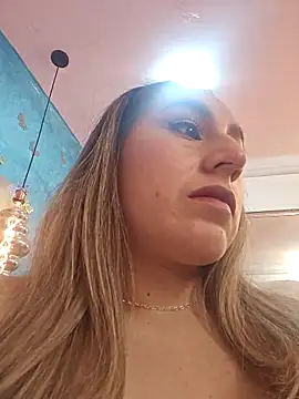 Snapshot of RubbyTaylor chatting on February 11, 2026, 3:34 pm RubbyTaylor online show from February 11, 2026, 3:34 pm