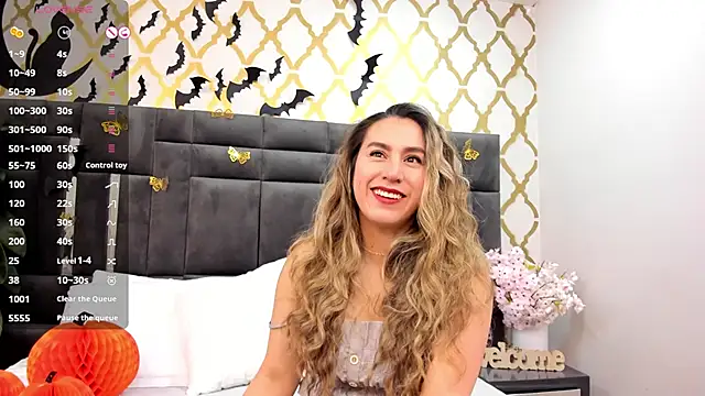 Snapshot of RubbyTaylor chatting on October 24, 2025, 12:26 pm RubbyTaylor online show from October 24, 2025, 12:26 pm