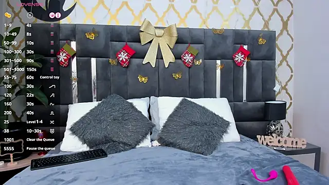 Snapshot of RubbyTaylor chatting on November 24, 2025, 2:39 pm RubbyTaylor online show from November 24, 2025, 2:39 pm