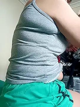 Snapshot of LITLESTAR chatting on October 20, 2025, 5:13 pm LITLESTAR online show from October 20, 2025, 5:13 pm