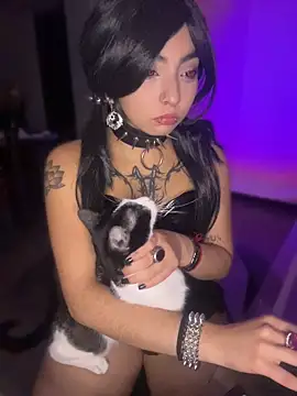  Gothiccbitch  online show from June 5, 2026, 6:52 am