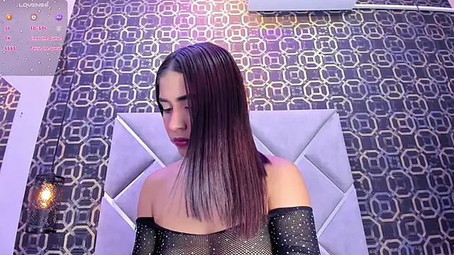 CherryBlossom23 online show from November 8, 2025, 1:31 am