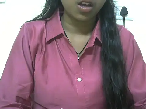 Snapshot of momo_lov chatting on September 28, 2025, 4:52 am momo lov online show from September 28, 2025, 4:52 am