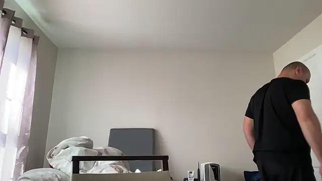 SluggishChase99 online show from April 7, 2026, 2:08 pm