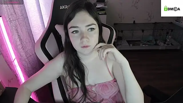 Snapshot of Crazy_forest_fairy chatting on February 23, 2025, 2:35 pm Crazy forest fairy online show from February 23, 2025, 2:35 pm