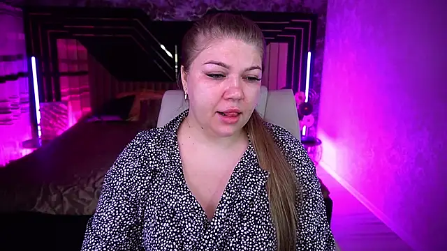 GabbieJay online show from July 30, 2026, 12:37 pm