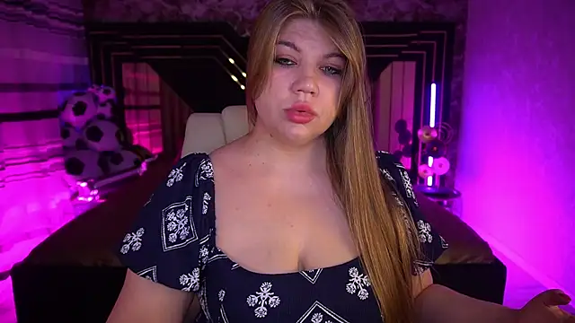 GabbieJay online show from July 14, 2026, 12:22 pm
