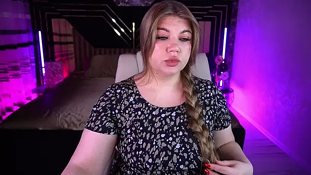 GabbieJay online show from July 24, 2026, 12:45 pm
