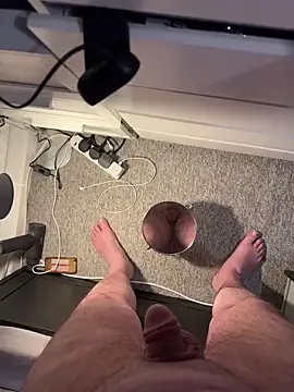 Snapshot of Rafal555578 chatting on February 9, 2025, 5:43 pm Rafal555578 online show from February 9, 2025, 5:43 pm