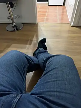 Snapshot of Rafal555578 chatting on March 9, 2025, 1:46 am Rafal555578 online show from March 9, 2025, 1:46 am