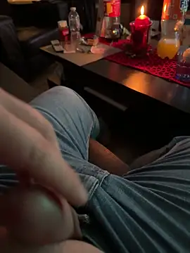 Snapshot of Rafal555578 chatting on December 7, 2024, 8:55 pm Rafal555578 online show from December 7, 2024, 8:55 pm