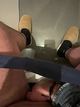 Snapshot of Rafal555578 chatting on December 23, 2024, 10:44 pm Rafal555578 online show from December 23, 2024, 10:44 pm