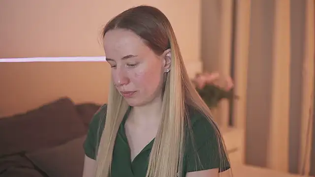 Cassie Kelman online show from March 4, 2025, 9:11 pm